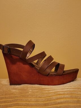 Lucky Brand Brown Leather Strappy Wedge Sandals